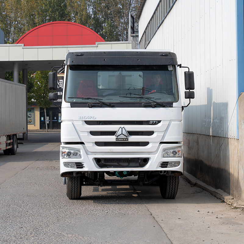 Le camion résistant Sinotruck 371hp 6*4 a utilisé le camion à benne basculante Howo à vendre