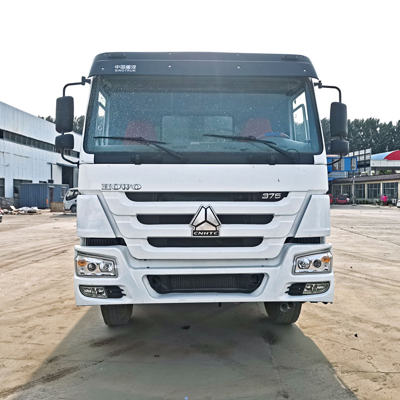 Camion à benne basculante owo Sinotruk 8x4 60 tonnes 12 pneus bas prix à vendre