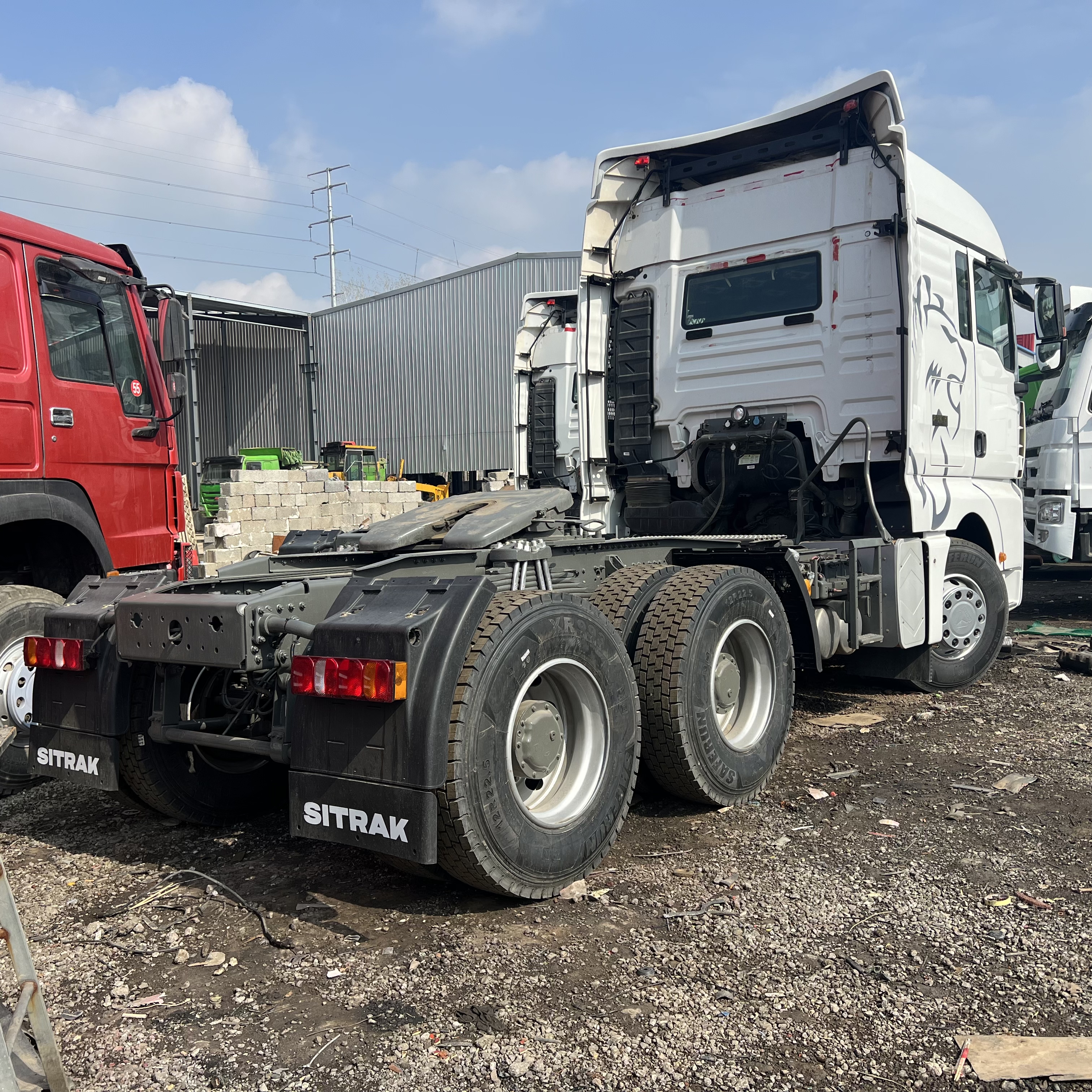 Sortie d'usine Sinotruk Sitrak 6*4 Diesel 540hp Euro5/6 camion tracteur à vendre