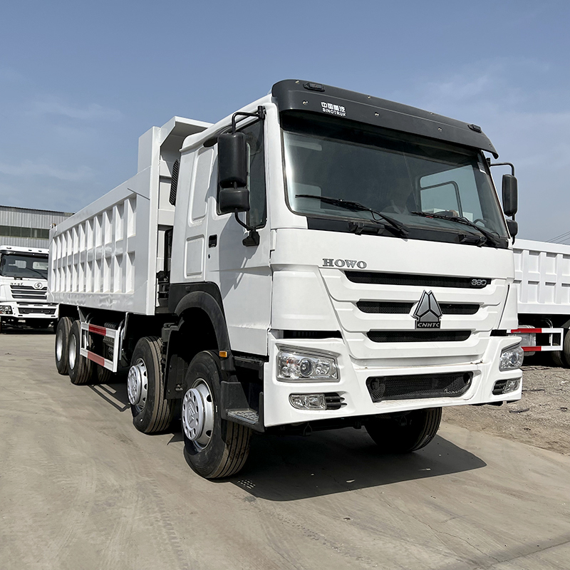 SInoruk Howo 8*4 Diesel Euro2/3 de haute qualité, nouveau/utilisé, camion à benne basculante de 2018 ans, en provenance de Chine