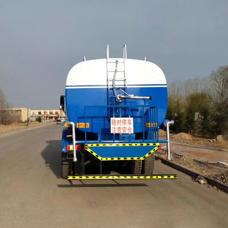 La vente chaude d'usine Sinotruck HOWO 6x4 a utilisé le camion-citerne d'eau de camion-citerne à vendre