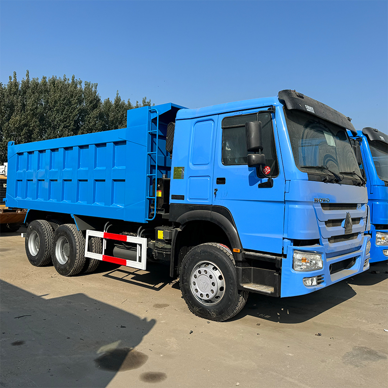2018/2019 Year Sinotruk Howo 6 * 4 Diesel Second Hand Truck 375 / 400HP Camion à vendre